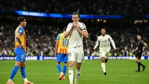 王钰栋父欲送子赴德深造，20岁后海外征途更坎坷